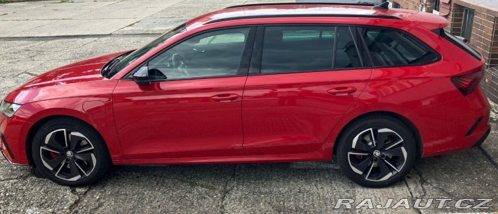 Škoda Octavia RS iV plug-in hybrid (202 2021