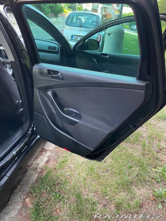 Volkswagen Passat 1,9 tdi 77kw STK do 06/ 1800