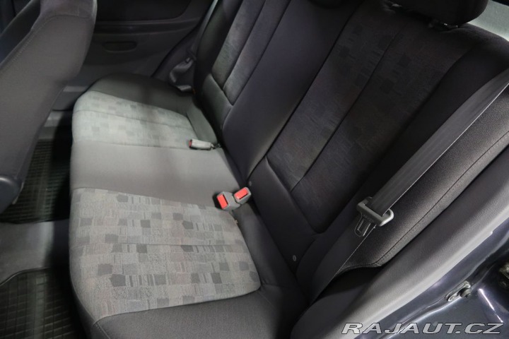Hyundai Accent 1,3i,CZ, klima,tažné 2005