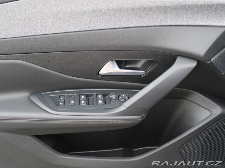 Peugeot 308 1.5BlueHDi,CZ,1Maj,ALLURE 2024