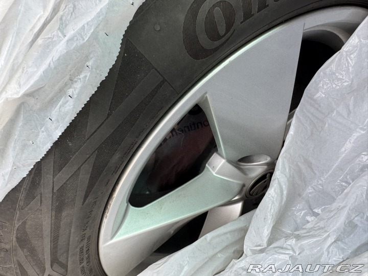 Škoda Karoq 1,5 TSI 110 KW 2. MAJ SŠA 2019