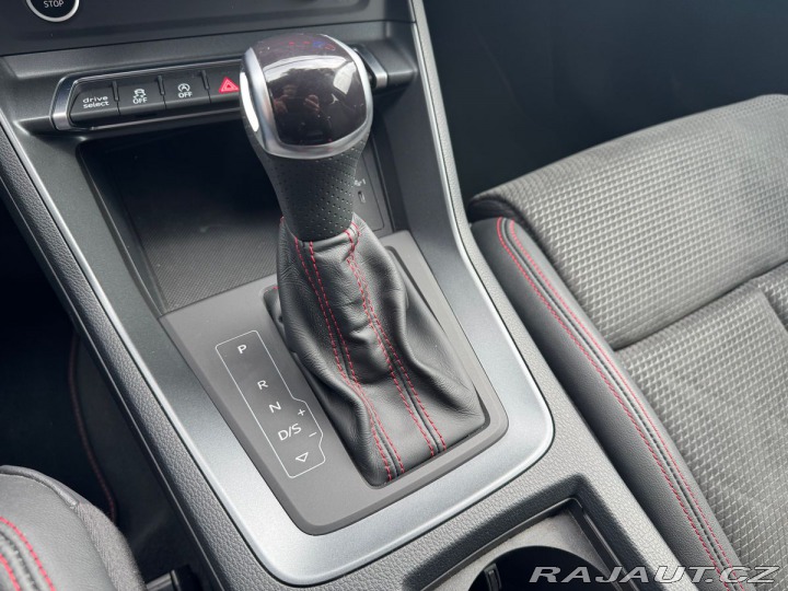 Audi Q3 S-line 2,0TDI 147kW Quat 2022