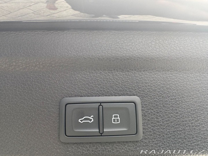 Audi Q3 S-line 2,0TDI 147kW Quat 2022