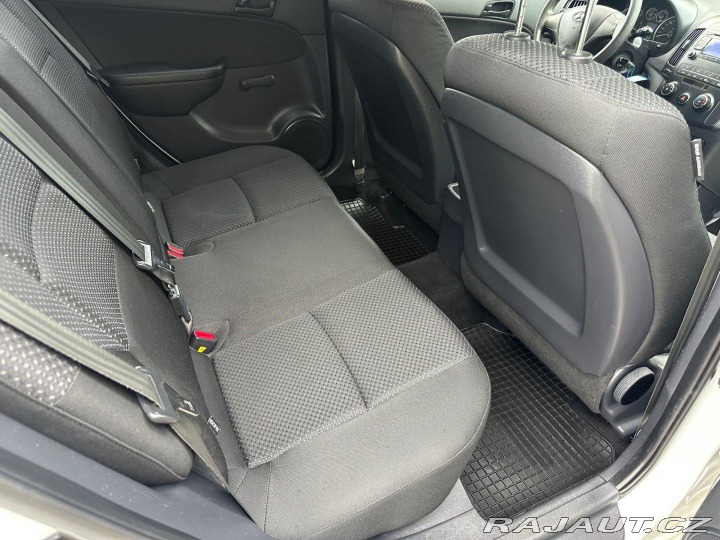 Hyundai i30 CW 1.6Crdi 66kw FIFA 2011
