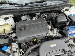 Hyundai i30 CW 1.6Crdi 66kw FIFA 2011