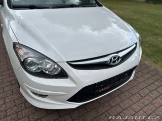Hyundai i30 CW 1.6Crdi 66kw FIFA 2011