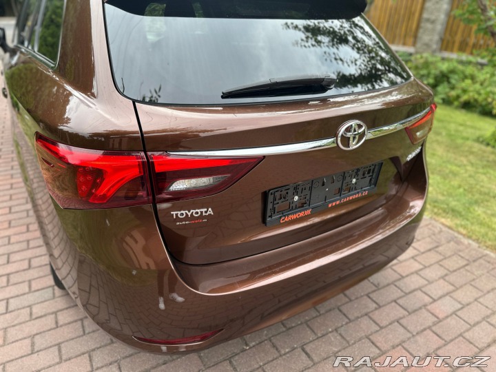 Toyota Avensis 2.0D D4D 105KW 2015