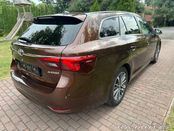 Toyota Avensis 2.0D D4D 105KW 2015