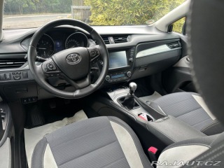 Toyota Avensis 2.0D D4D 105KW 2015