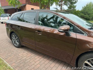 Toyota Avensis 2.0D D4D 105KW 2015