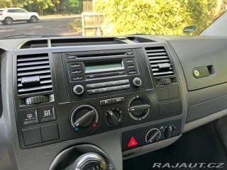 Volkswagen Transporter 2.5Tdi 96kw 9-míst 2009