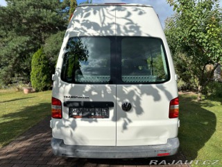 Volkswagen Transporter 2.5Tdi 96kw 9-míst 2009