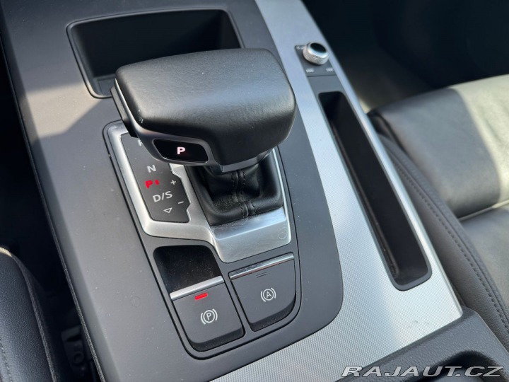 Audi Q5 Advanced 2.0 tdi 150kw Qu 2020