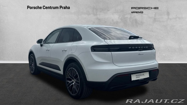 Porsche Macan 2025