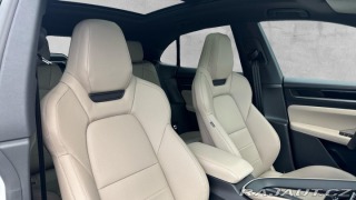 Porsche Macan  2025