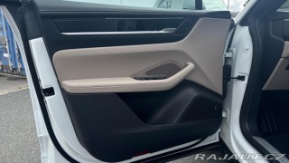 Porsche Macan  2025