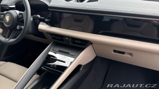 Porsche Macan  2025