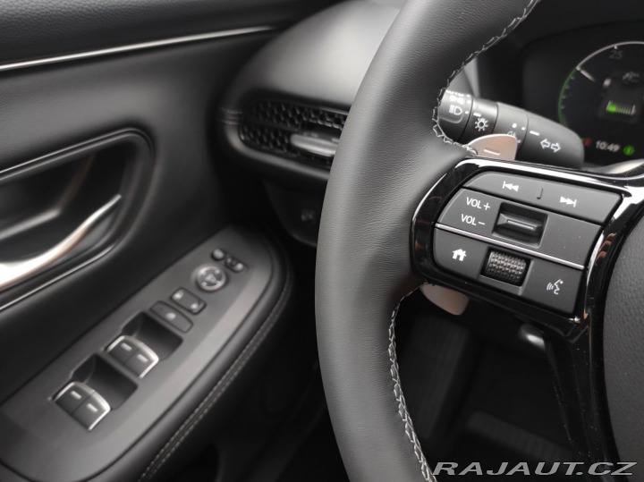 Honda ZR-V 2.0e:HEV 135kW ELEGANCE 2025