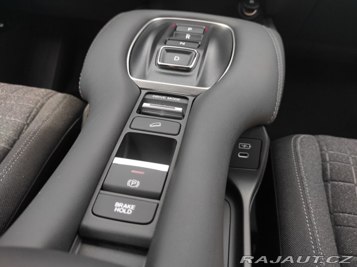 Honda ZR-V 2.0e:HEV 135kW ELEGANCE 2025