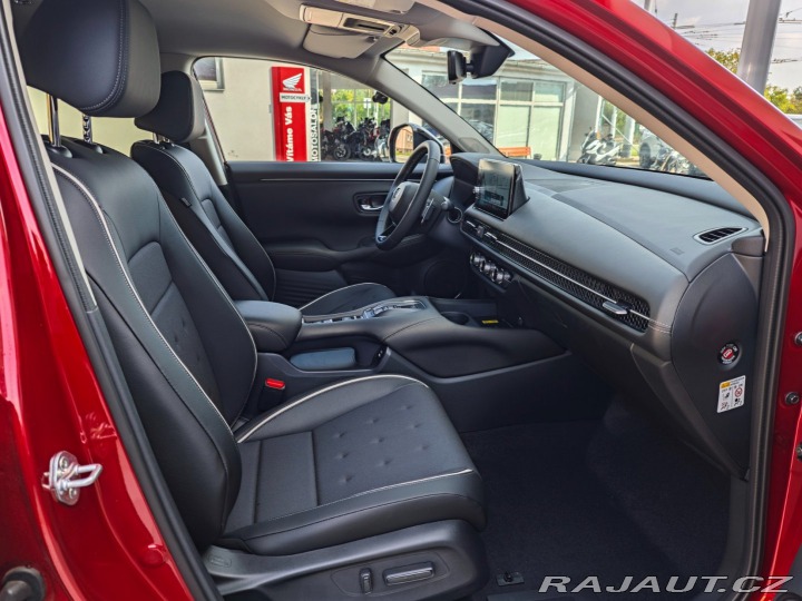 Honda ZR-V 2.0e:HEV 135kW Sport RED 2025
