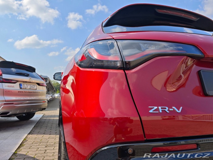 Honda ZR-V 2.0e:HEV 135kW Sport RED 2025