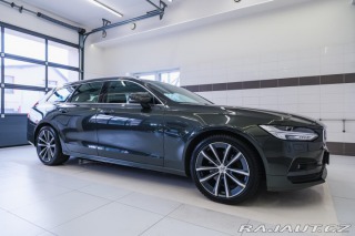 Volvo V90 B4 140kW Momentum Pro 2021