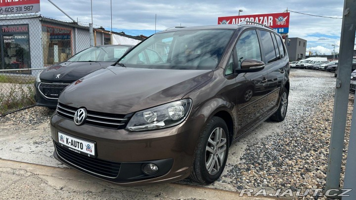 Volkswagen Touran 1.6TDI 77kW *ALU*Klima* 2011