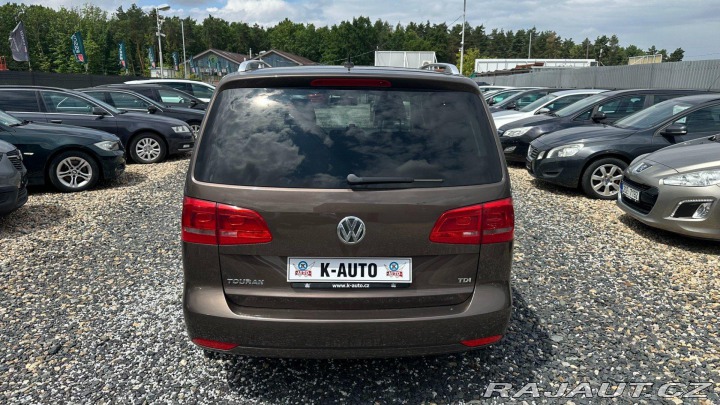 Volkswagen Touran V PŘIPRAVĚ 2011