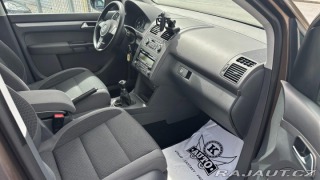 Volkswagen Touran 1.6TDI 77kW *ALU*Klima* 2011