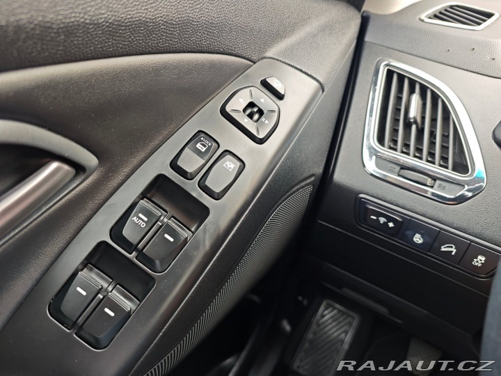 Hyundai ix35 1.7 CRDi Plus Kamera ČR 2015