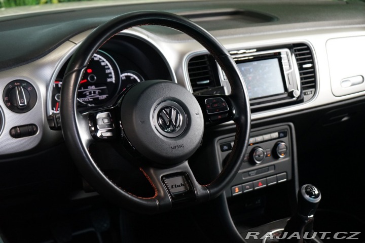 Volkswagen Beetle *CLUB*MANUAL*LED* 2016