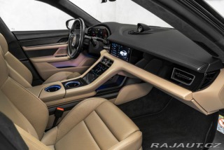 Porsche Taycan Turbo S Keramiky Pano PDL 2021