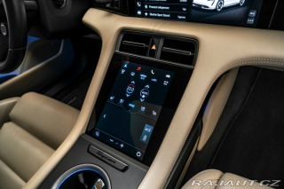 Porsche Taycan Turbo S Keramiky Pano PDL 2021