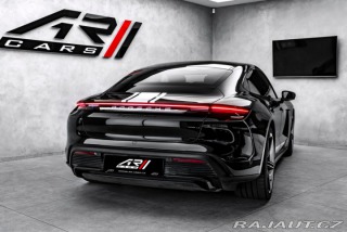 Porsche Taycan Turbo S Keramiky Pano PDL 2021