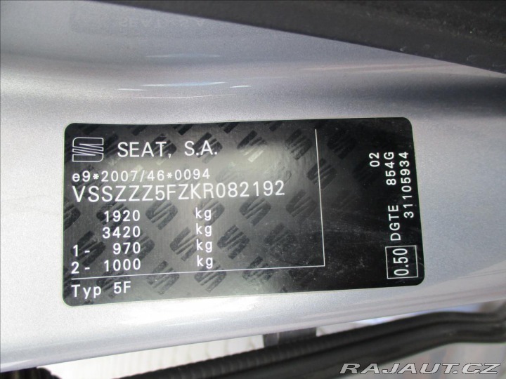 Seat Leon 1,6 TDI 85kw GPS LED RADA 2019