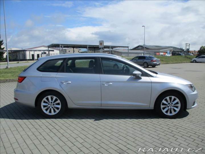 Seat Leon 1,6 TDI 85kw GPS LED RADA 2019