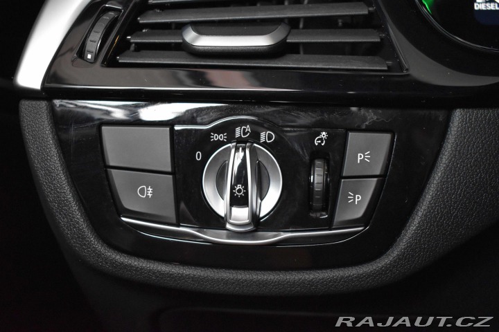 BMW 5 530d xD*REZERVACE* 2023