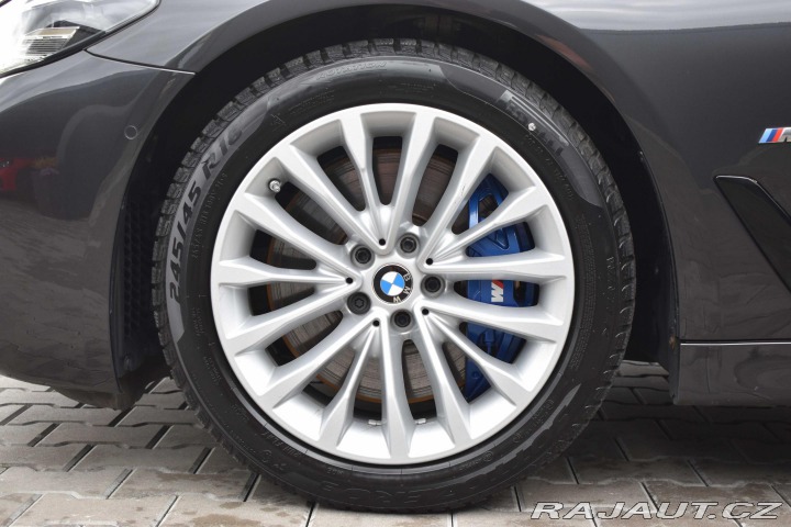 BMW 5 530d xD ///M*ZÁRUKA*TAŽNÉ 2023