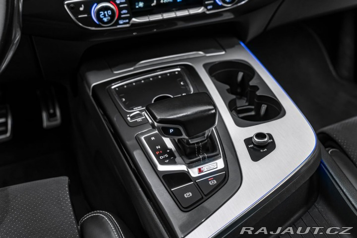 Audi SQ7  2017