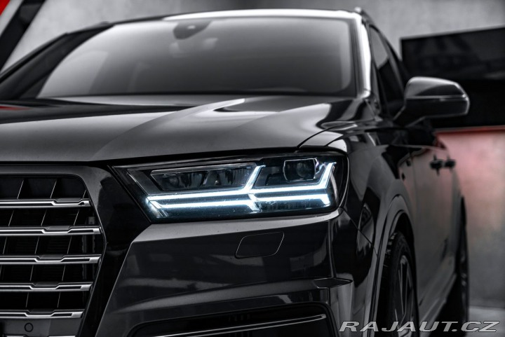 Audi SQ7  2017