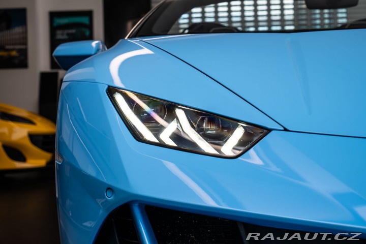 Lamborghini Huracán EVO Spyder/Blu Cepheus/LI 1800