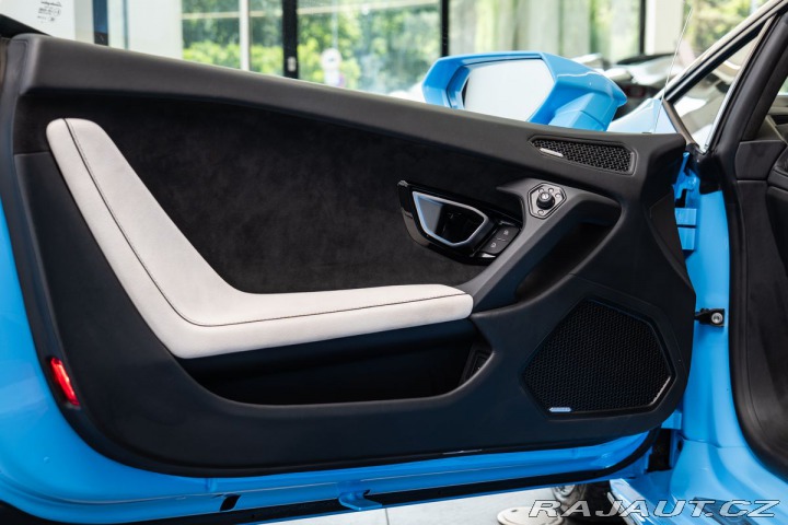 Lamborghini Huracán EVO Spyder/Blu Cepheus/LI 1800