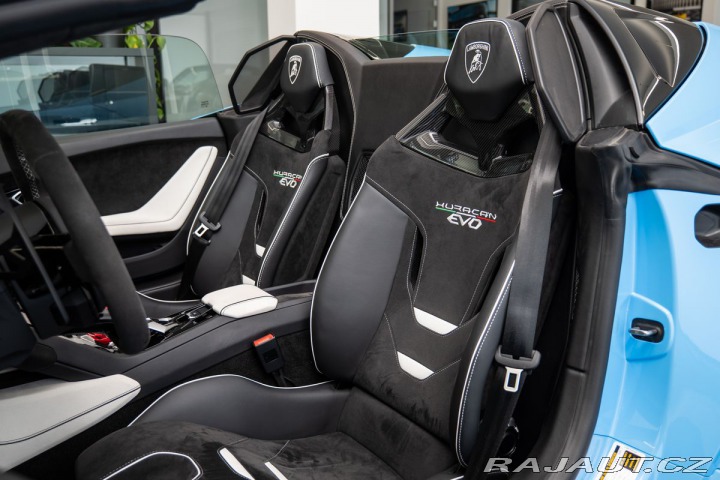 Lamborghini Huracán EVO Spyder/Blu Cepheus/LI 1800