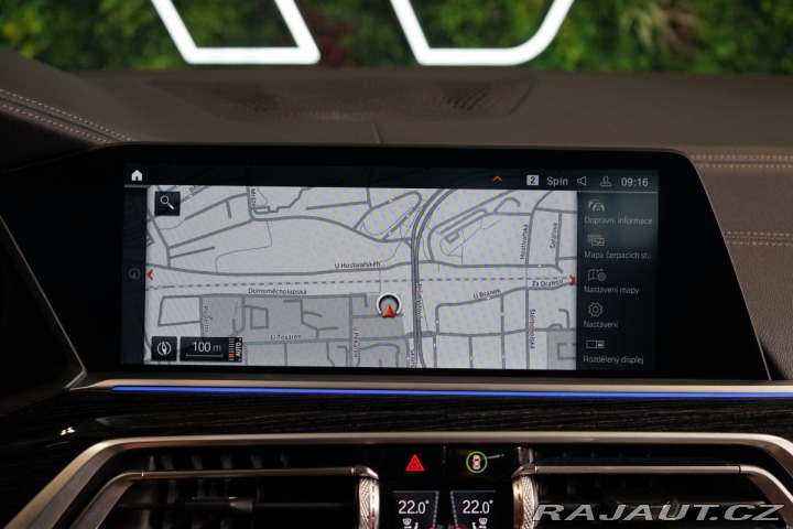 BMW X7 M50i*6-MÍST*NEZ.TOP*ZÁRUK 2021