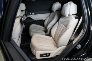 BMW X7 M50i*6-MÍST*NEZ.TOP*ZÁRUK 2021