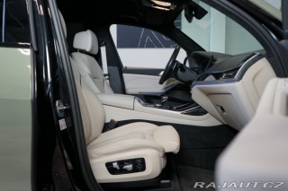 BMW X7 M50i*6-MÍST*NEZ.TOP*ZÁRUK 2021