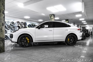 Porsche Cayenne Turbo PCCB/HUD/PDLS/ZÁRUK 2019