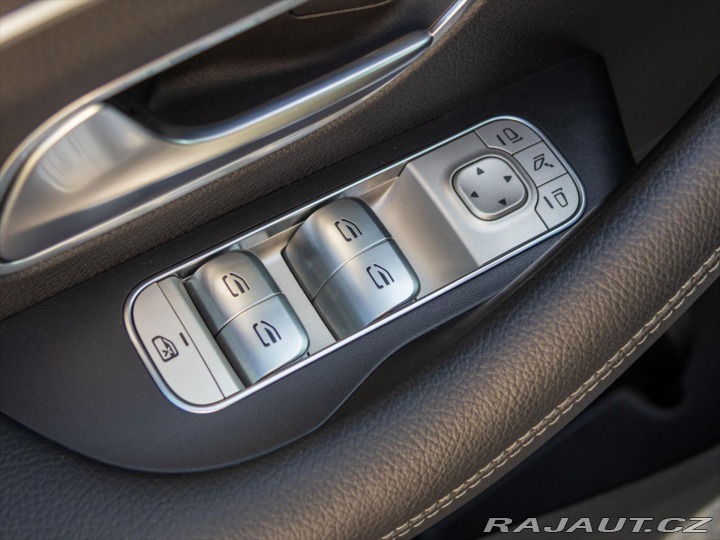 Mercedes-Benz GLS 2,9 400D 243kW AMG line D 2024