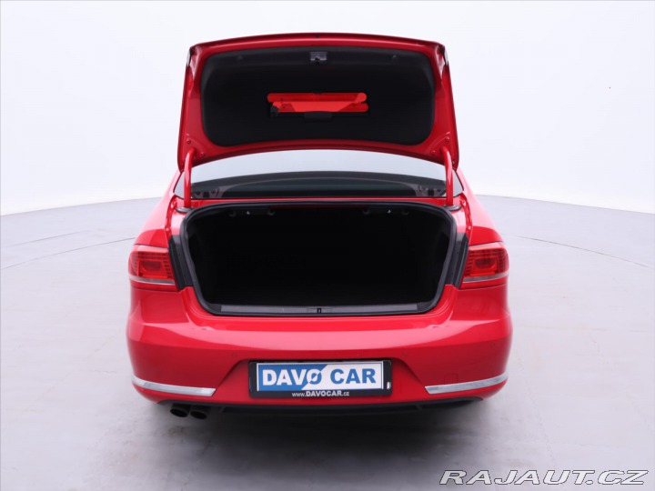 Volkswagen Passat 2,0 TDI 125kW DSG Higline 2012