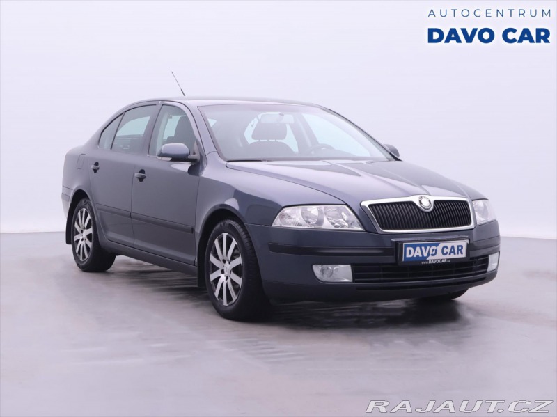 Škoda Octavia 1,6 FSI 85kW Elegance CZ